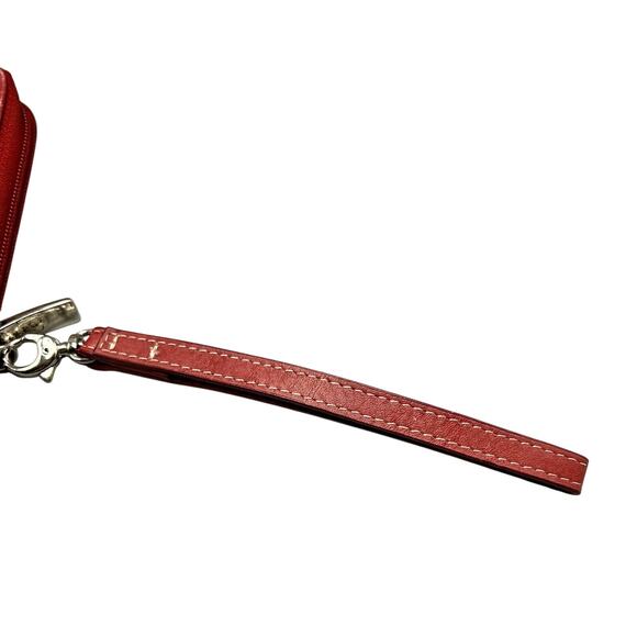 Fossil Red Leather Zip Around Travel Passport Organizer Wristlet Wallet Purse - Picture 15 of 16